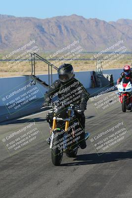media/May-25-2024-TrackXperience (Sat) [[8ec55f75b9]]/Around the Pits/